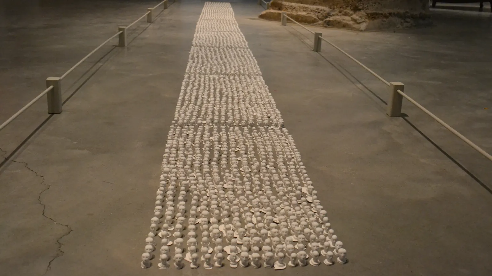 Carmel Buckley and Tim Rietenbach: "Detail of Untitled (massacre the collaboration)," hydrocal molds, wire, 2013