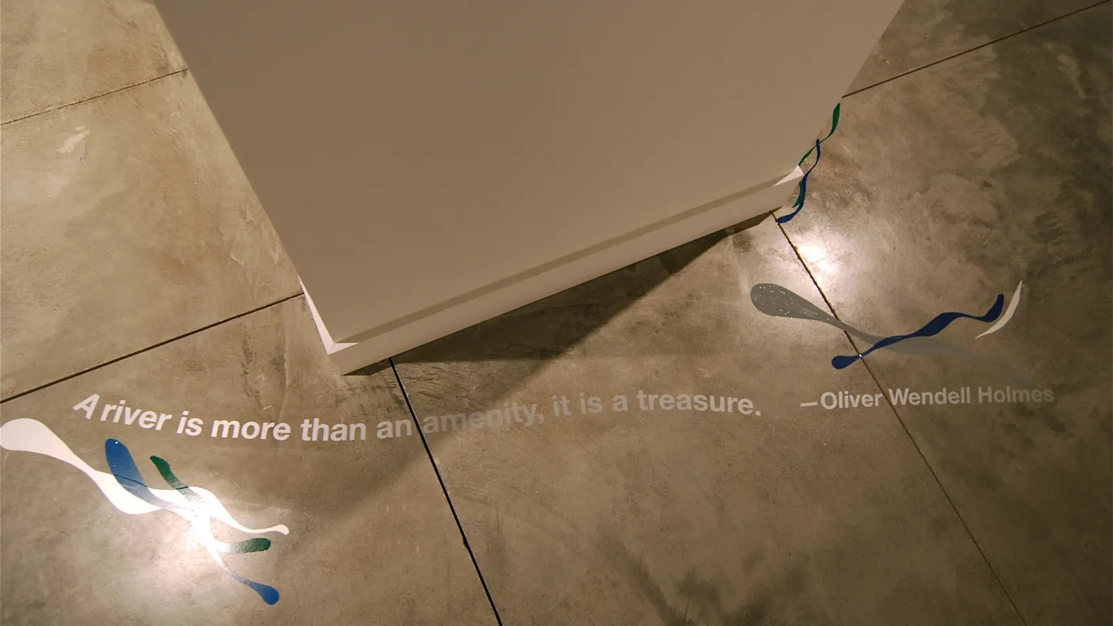 Floor Language Piece