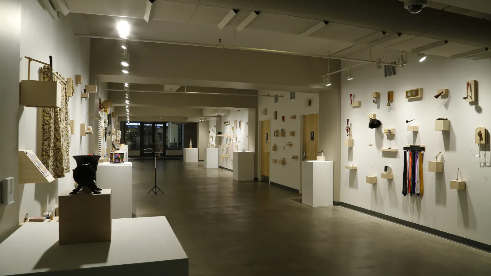 Jim Rubino's The Waiting Room (installation view)