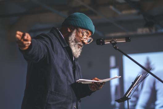 Roger Robinson reading his poetry