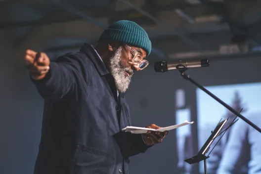 Roger Robinson reading his poetry